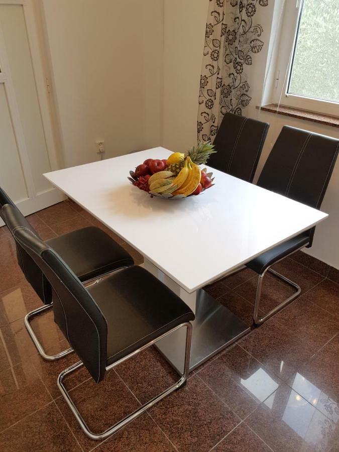 Apartment Antonio Biograd Na Moru Exterior photo